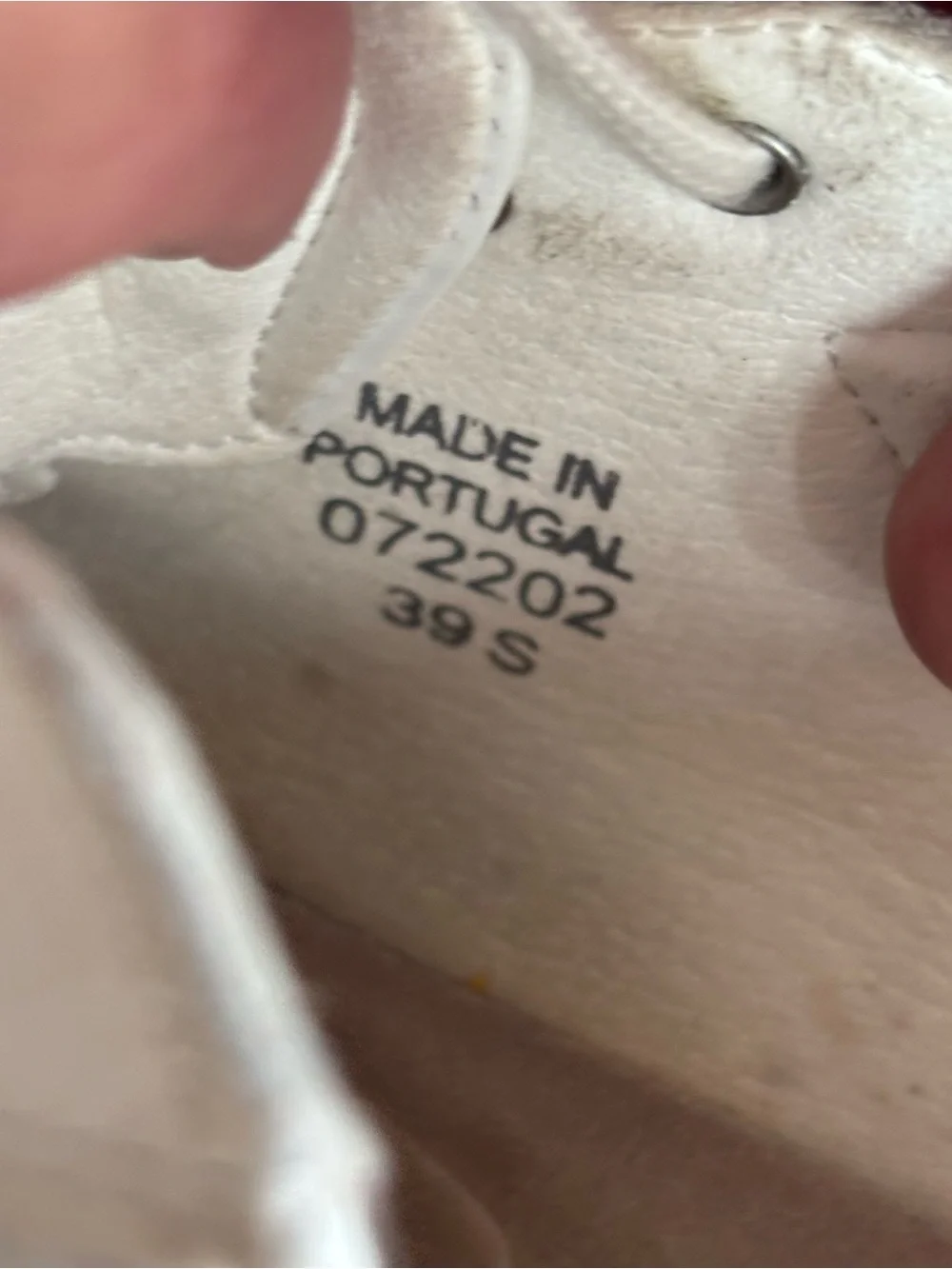 Birkenstock BEND Leather Sneakers in VGC Womens size 39 / 8.5